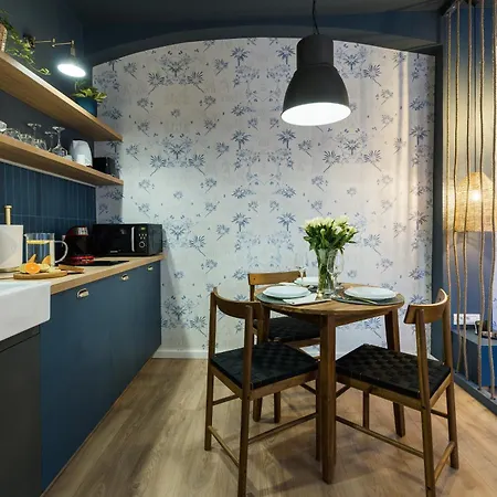 Victorian Blue Apartman Brassó