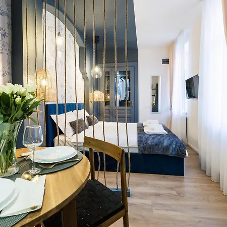 Victorian Blue * Брашов